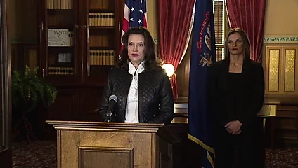 Tanrıça mürebbiye dev