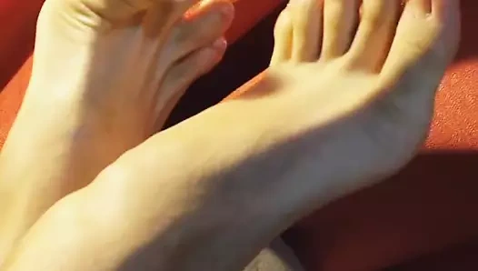 Yükünü ayaklarıma vur! şimdi!