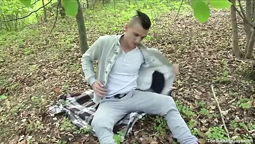Tom uli solo ayak oyun ve rütbeli