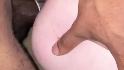 Pawg di yarak yalayan!