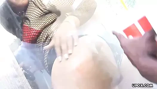 Lex bu kızın ıslak amını ve derin kıçını mahvediyor