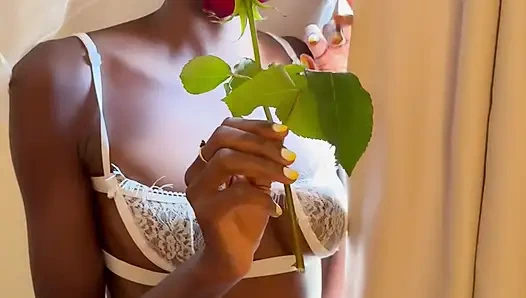 Minyon zenci evli kadınla ilk gece