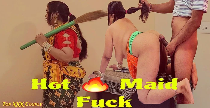 Hot maid enjoyful quick fuck with owner.