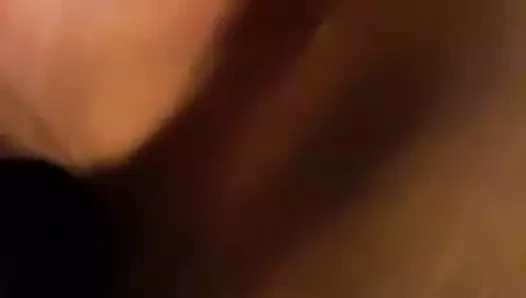 Whitehall pa hoe sarah neredeyse orospu takma dişlerini çıkardı