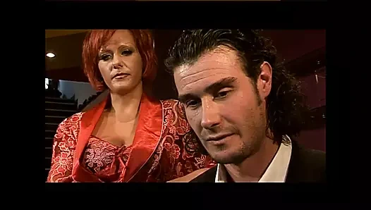 Victoria Best, şimdiye kadarki en iyi Macar sarışın kaltak