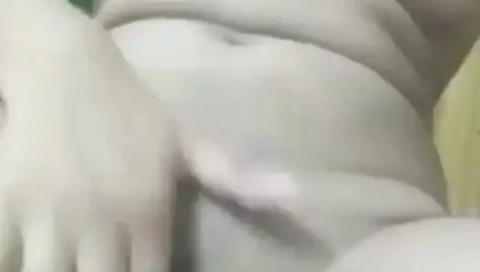 Deshi tiktoker ridhi ateşli parmakla videosu