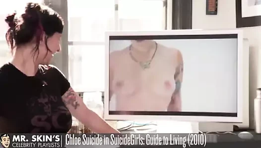 Sıcak dövmeli ünlüler almak çıplak ve sikme