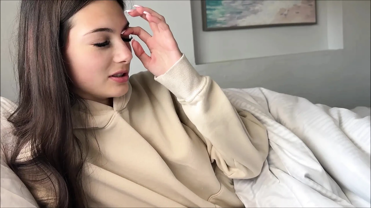 Skipping School with Tiny Step Sis – Sophie Tyler – Family Therapy – Alex Adams