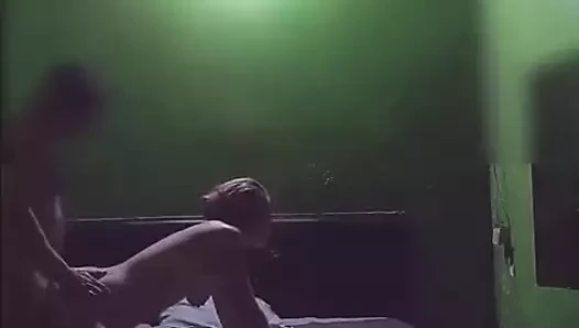 Motelde zengin oral seks, vajinal ve anal seks