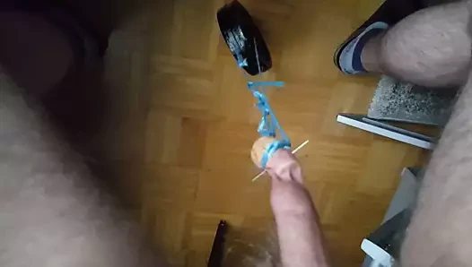 4 kg, iğneler ile sünnet derisi eğitimi ve fisting