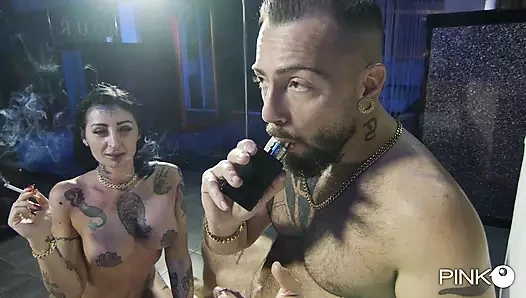 Canaglias için kafeste harika sikiş