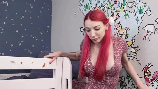 Sen benim üvey erkek kardeşimsin, neden yüzümün yanında sikinin resmini çektin?