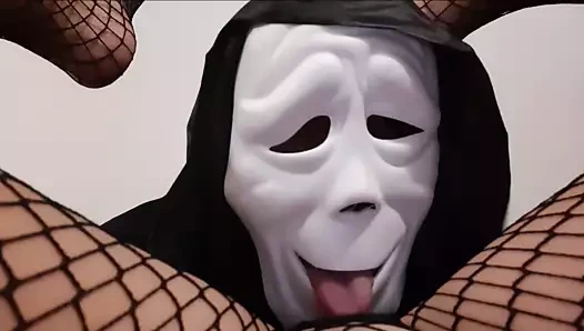 Korkunç yalama (cadılar bayramı partisi 2019)