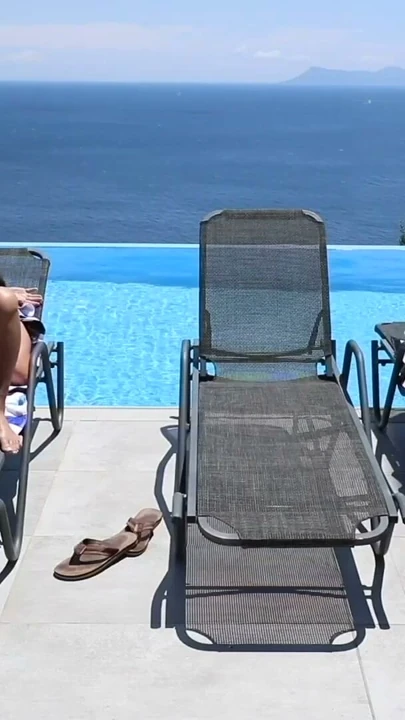 HALKıN IÇINDE AŞıRı! OTEL TERASıNDA SIKILIYOR! | Klip 2