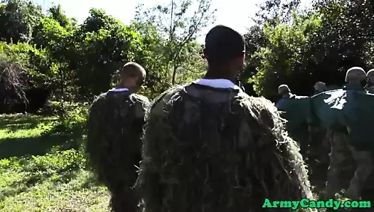 Ormanda askeri çıtçıt buttfuck
