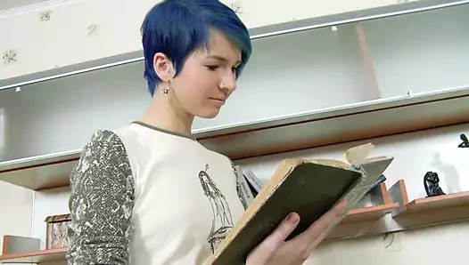 mavi saçlı inanılmaz alman kız bilir nasıl için binmek bir sert horoz