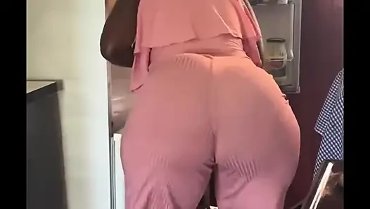 Teyze onu temizlerken filme çektiğimi bilmiyordu