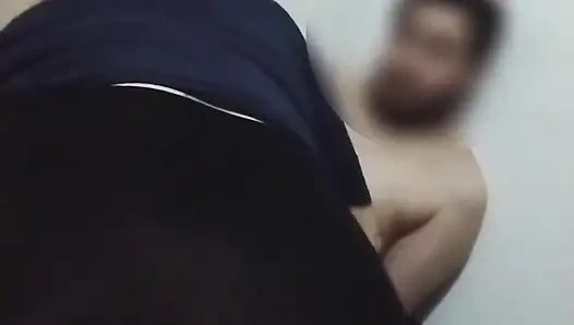 Mahmuzlu komşuyu sikiyorum