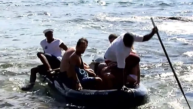 Lea lazur götten yarakların tadını çıkaran bir sürtük