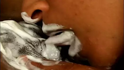 halı yerken genç siyah babes dildo her diğer üzerinde the kanepe