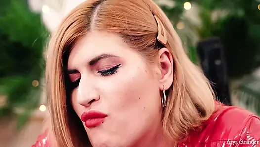 Kadın egemenliği bakış açısı 2 saat! Fetiş orta yaşlı seksi kadınlar sapıkça zevk alıyor ve seni eğitıyor!