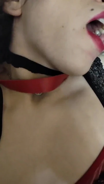 Сногсшибательный момент из "Курдская хиджабская трахается в плену (внутренних и национальных)"