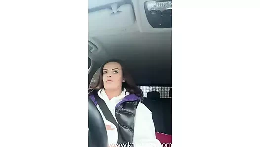 Benim gibi baskın bir tanrıçayla bağlamaya cesaret mi ediyorsun?