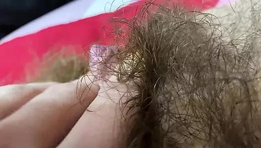 Titreşen klitoris orgazm yakın çekim bakış açısı kıllı amcık