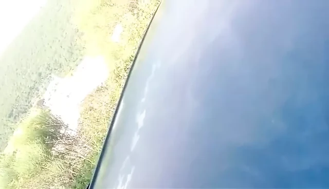 Udata mamica sa klincem - orta yaşlı seksi kadın anad genç oğlan