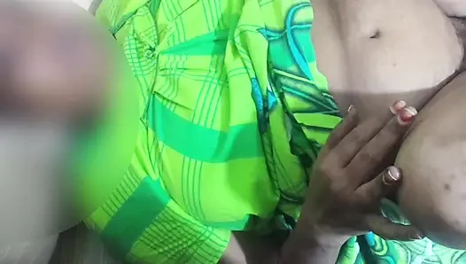 Üvey erkek kardeşimin üvey oğlu beni çok güzel sikiyor