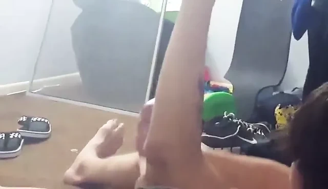 Лучший друг, позволь мне записать его на видео, как видно на видео