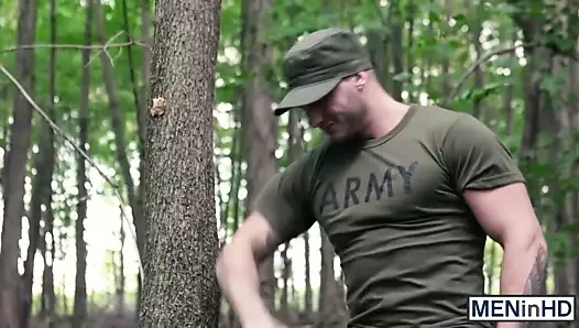 genç askeri twink alma toplu tecavüz tarafından büyük cocked dudes