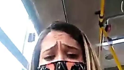 Otobüste çıldırmak