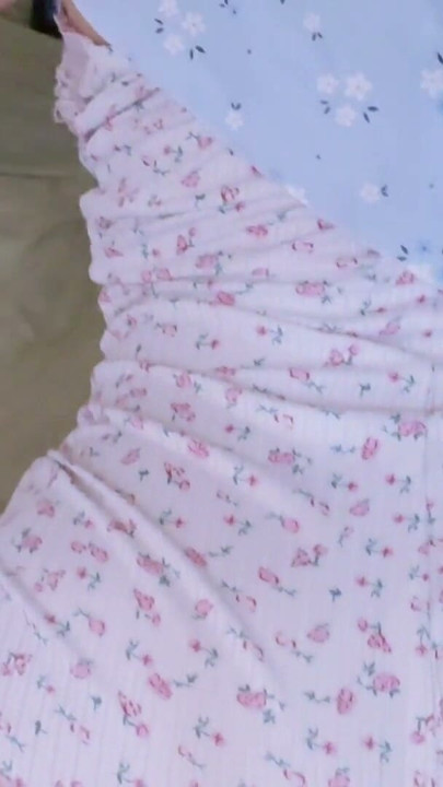 POV: Yaramaz Malezyalı Hijabi seksi vücudunu şirin tulumla sergiliyor | Bölüm 1