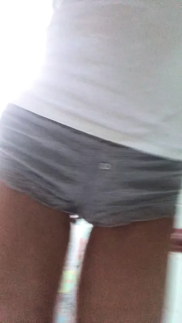 Would You like to see me pee?
