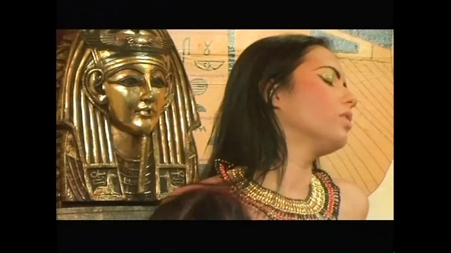 Очень жесткий удивительный гэнгбэнг с самыми сексуальными шлюховатыми сучками