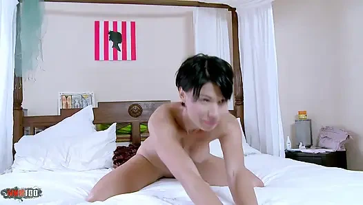 Matmazel Justine Fransız canlı web kamerası sakso ve boşalma gösterisi