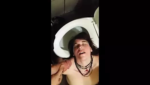 çiş yutma sürtük