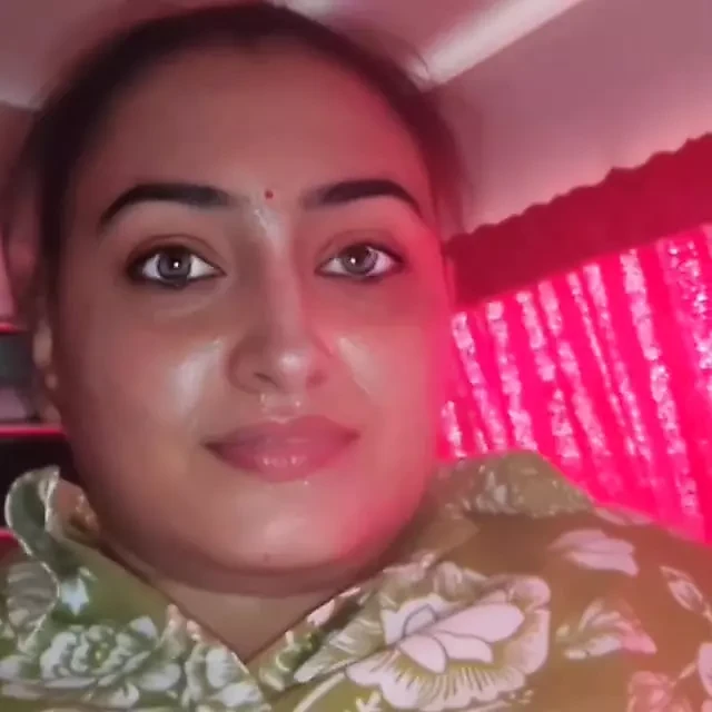Bus Me Ek Ladki Ko Chudai Ki