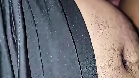 Suudi yemenli büyük götlü karısını her durumda sikiyor gerçek Suudi yemenli büyük götlü karısını sikiyor