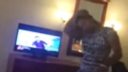 desi kız şerit dans içinde otelde