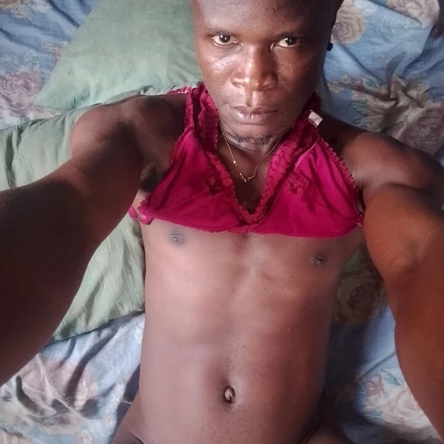 Şimdi erkek arkadaşa ihtiyacım var