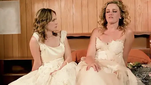 Interview: Marriage and Eloping Featuring Charlie Forde, Lilly Bell