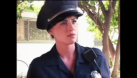 Logan Labrent'in Johnny Thrust'un Büyük Yarrağı İçin Görkemli Güzelliği