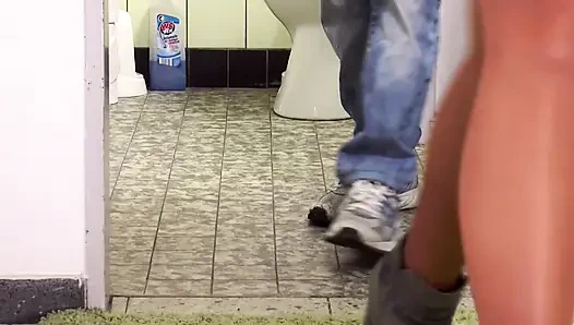 Erkek delisi marina monatana yarağa biniyor