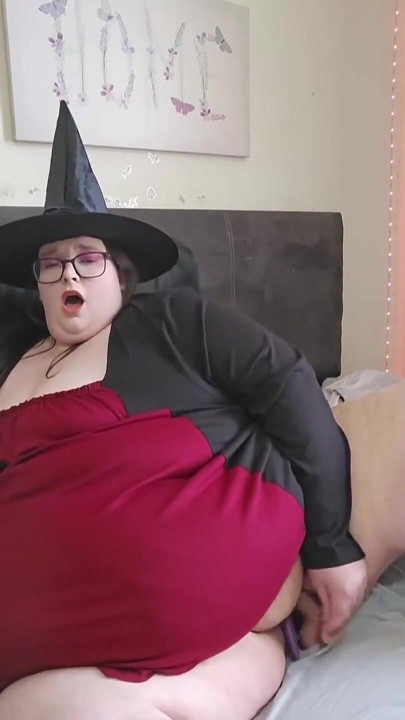 Çoklu orgazm gotik cadı videosu