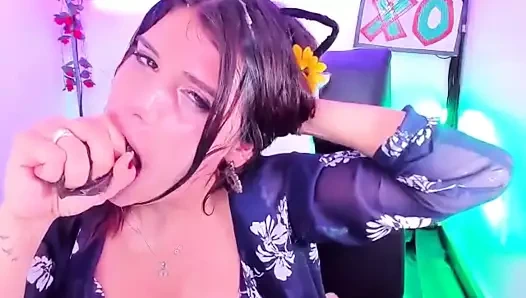 Hardest derin boğaz yarım yamalak gag gösteri üzerinde kam