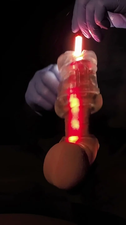 Led Işıklı Çubuk ve Fleshlight ile Penis Sondajı | Bölüm 1