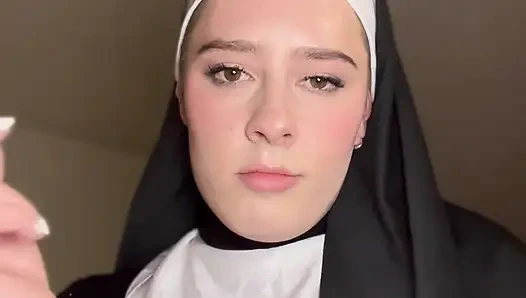 Bakış açısı: seksi rahibe seni dizlerinin üstüne koyuyor