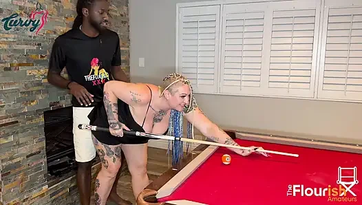 Flourish House'da fragman vegas geceleri: livie blainn vs prophecy